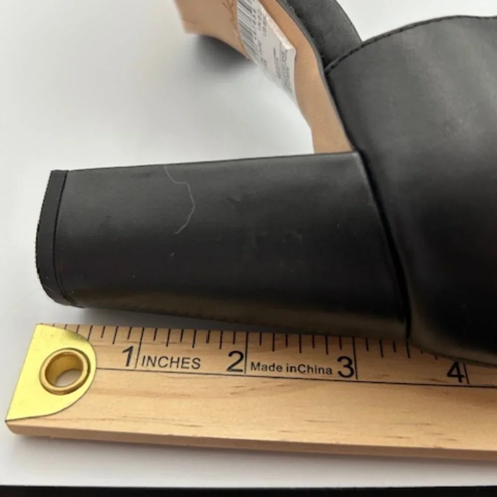 Clarks Kaylin 85 T-Strap Black Round Toe Leather Pump Size 8 ½ - Picture 6 of 10